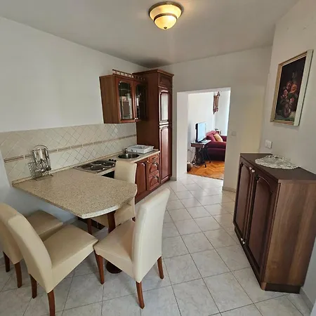 Fuer 3 Personen Mit Terrasse By Interhome Appartamento *