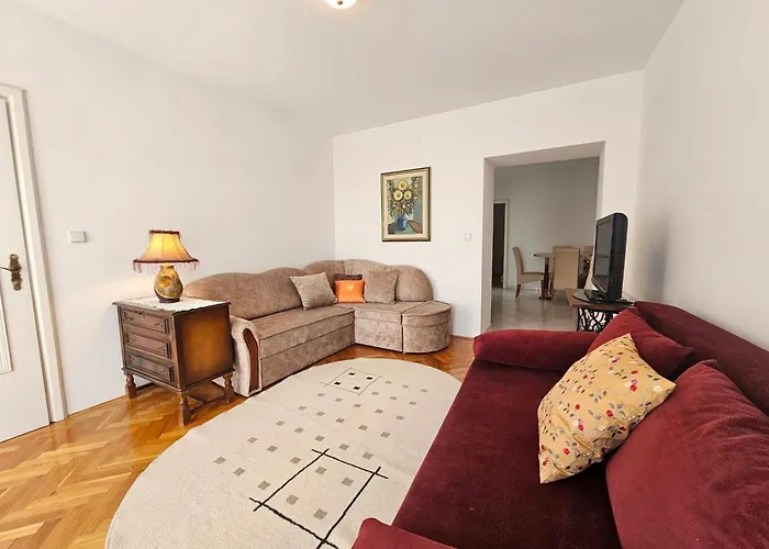 Διαμέρισμα Fuer 3 Personen Mit Terrasse By Interhome